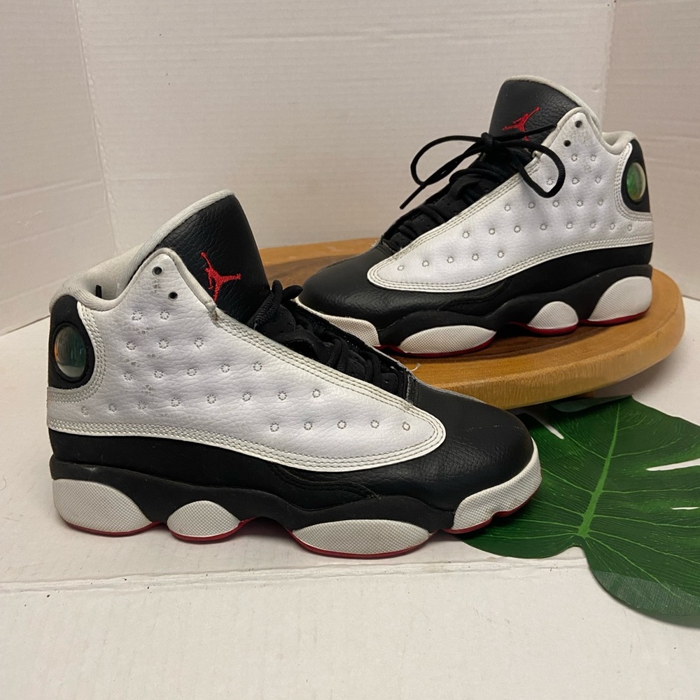 Nike Jordan 13’s 414574 Black & White Youth size 4